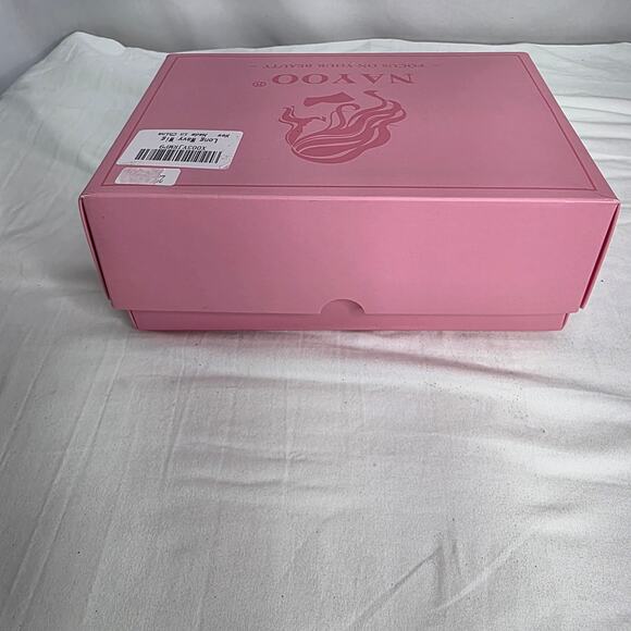 Long Purple Wavy Wig for Women 26 " Middle Part Synthetic Heat Resistant Fiber - Picture 9 of 11